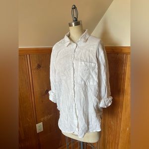 H&M white linen long sleeve button up medium